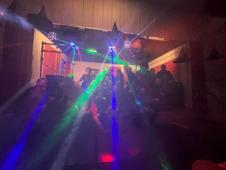 9E279B45-9878-44D7-AE78-57DB3CDFCDDF